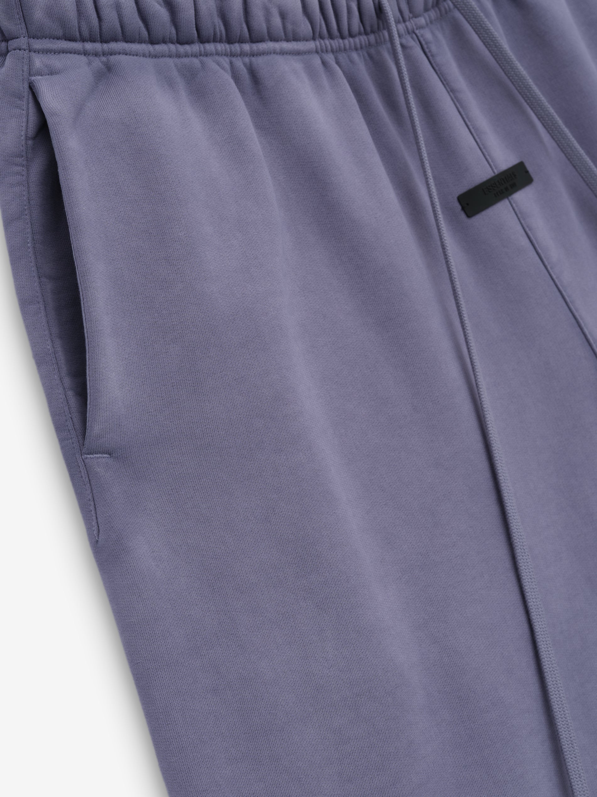 ESSENTIALS HEAVY FLEECE RELAXED SWEATPANT - LAVENDER