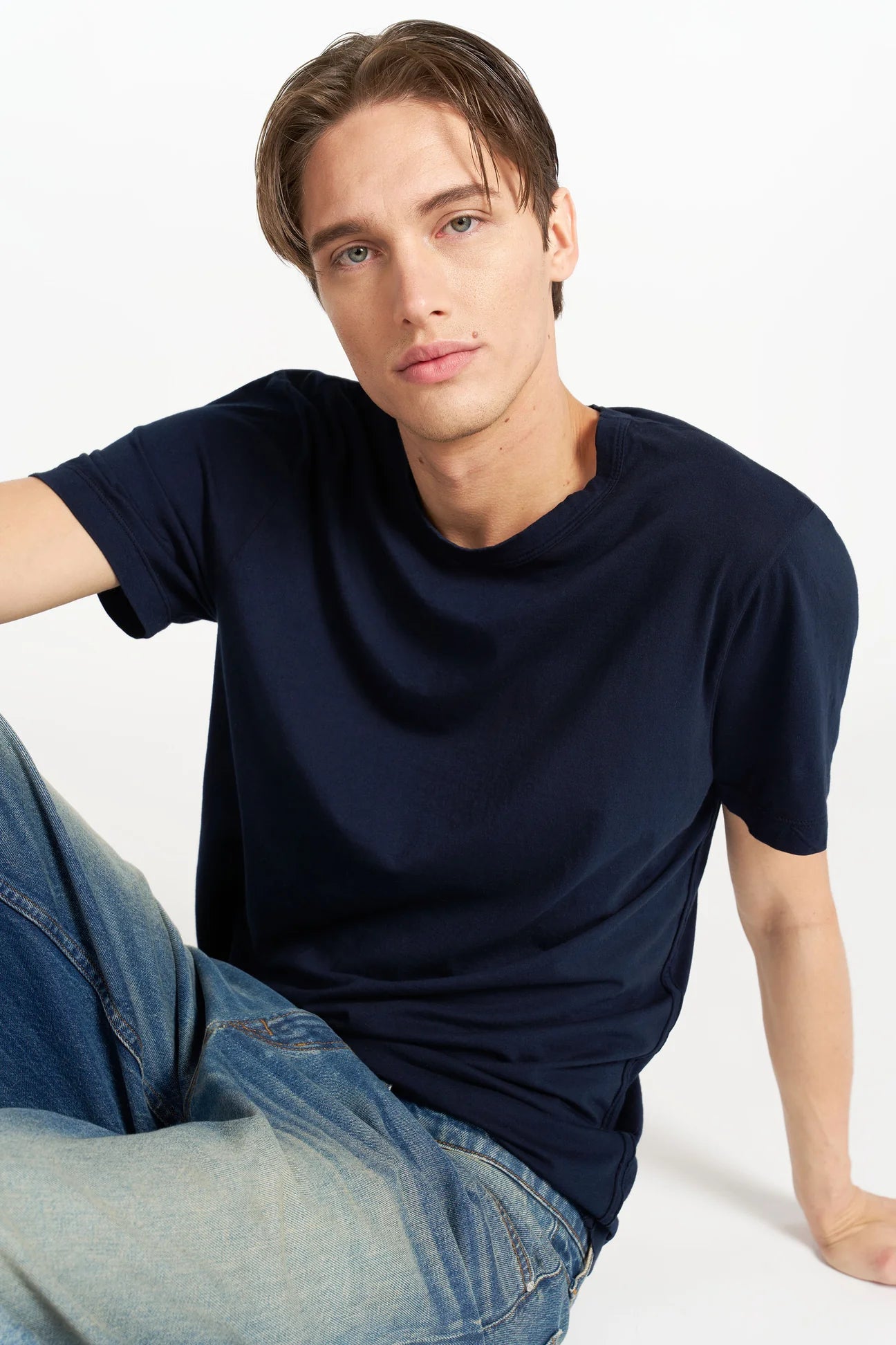 CLASSIC CREWNECK TEE - SUPER NAVY