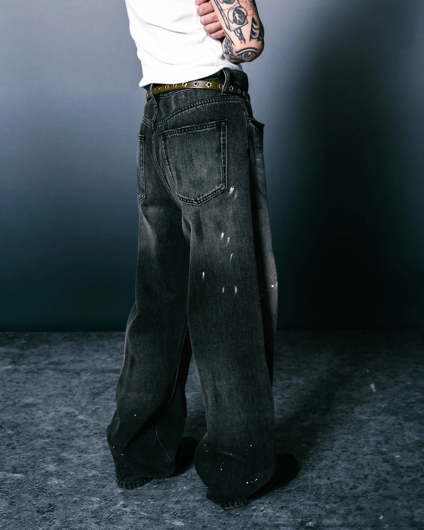 Sense - Dirty Straight Loose Cut Jeans Coal Black
