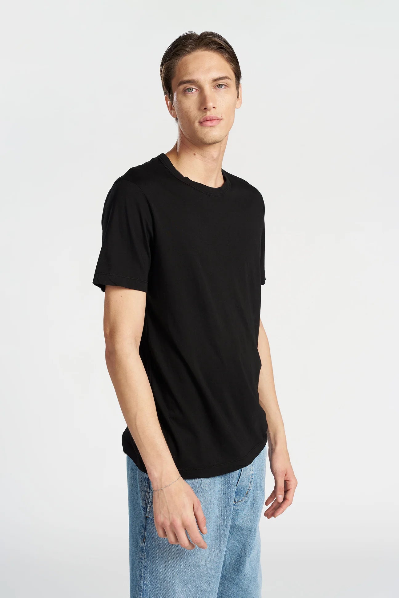 COTTON CITIZEN CLASSIC CREW TEE - JET BLACK