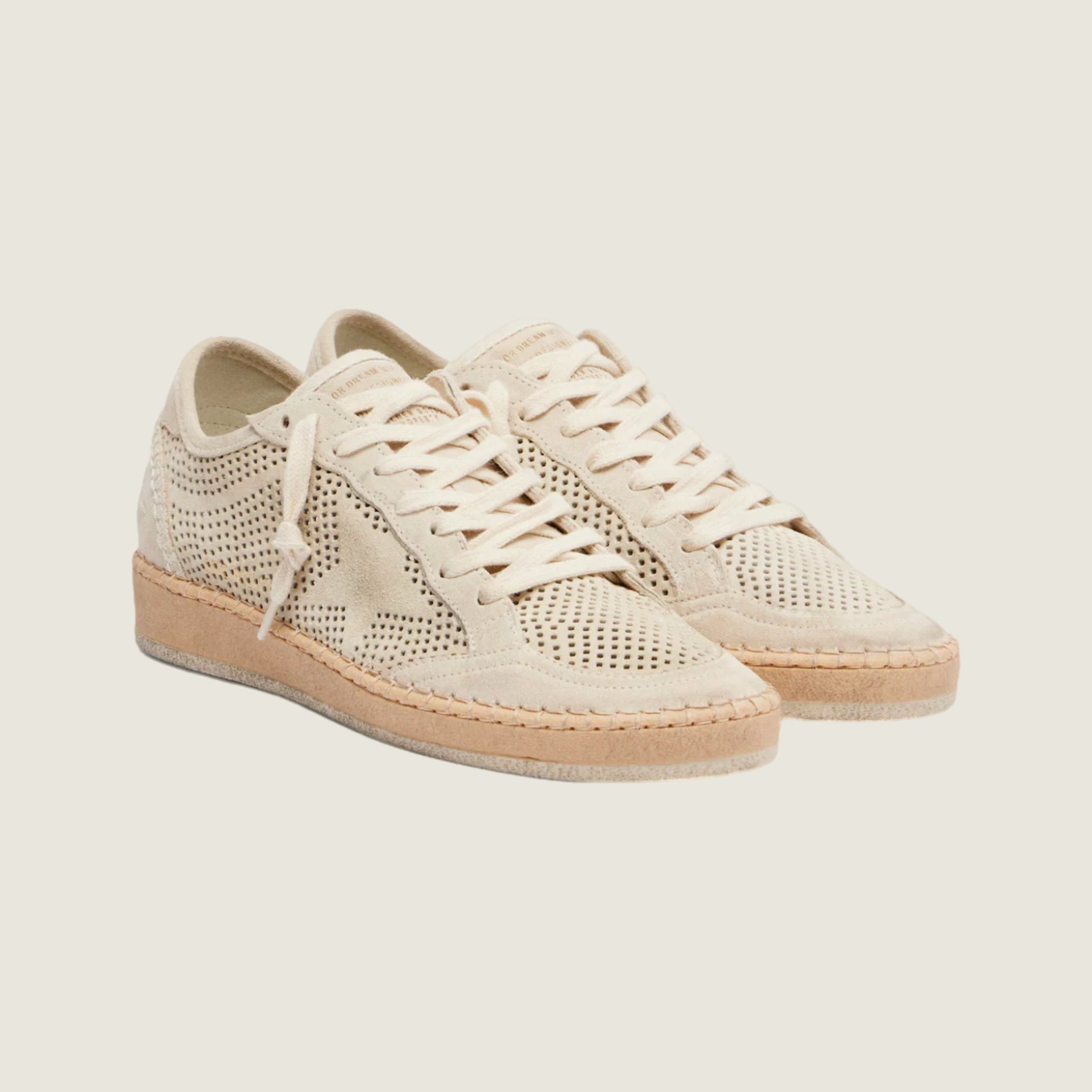 GOLDEN GOOSE SUPER STAR