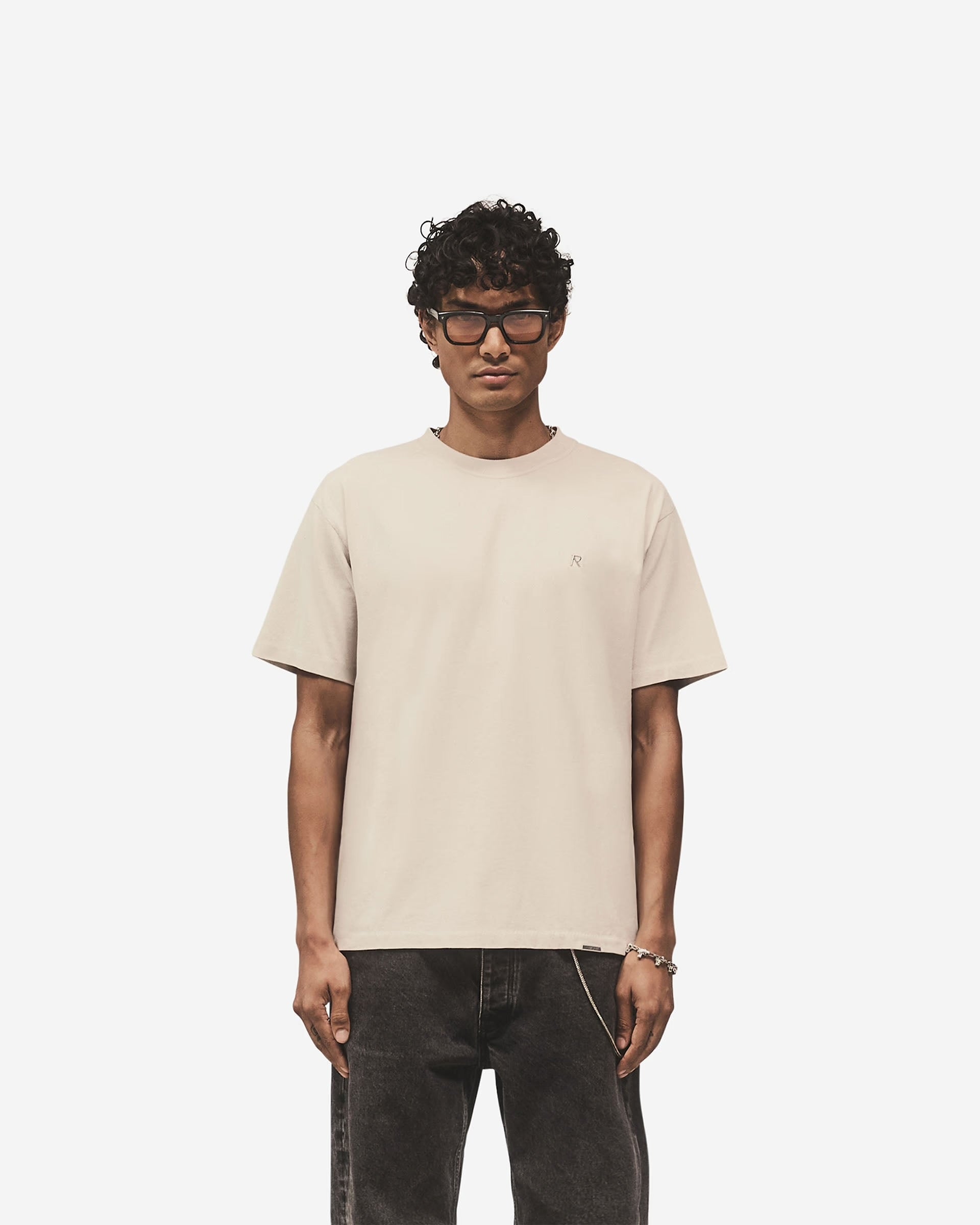 Represent Metal Initial R T-Shirt