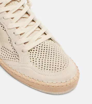 GOLDEN GOOSE SUPER STAR