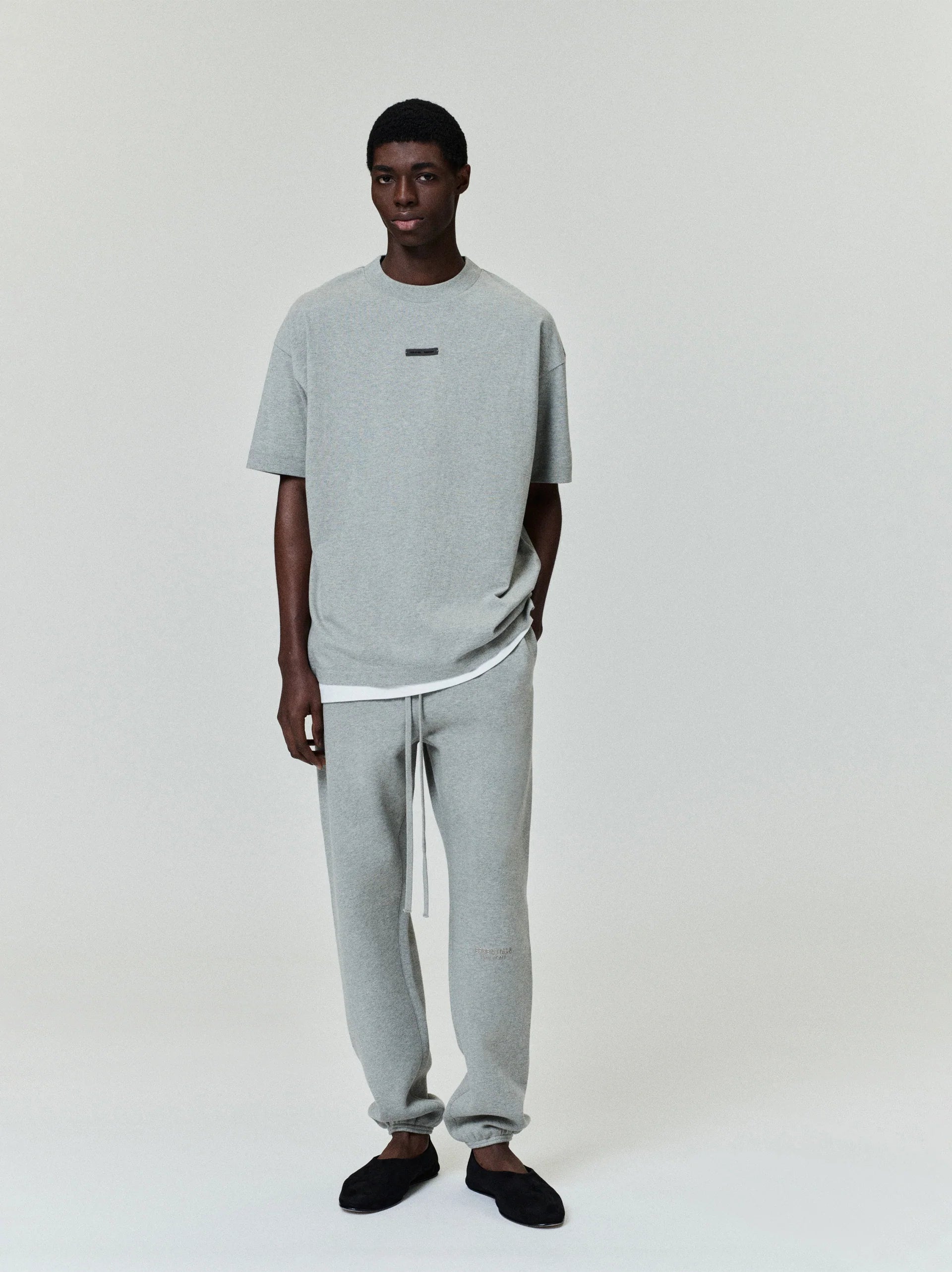 ESSENTIALS VINTAGE FLEECE SWEATPANT - CONCRETE HEATHER