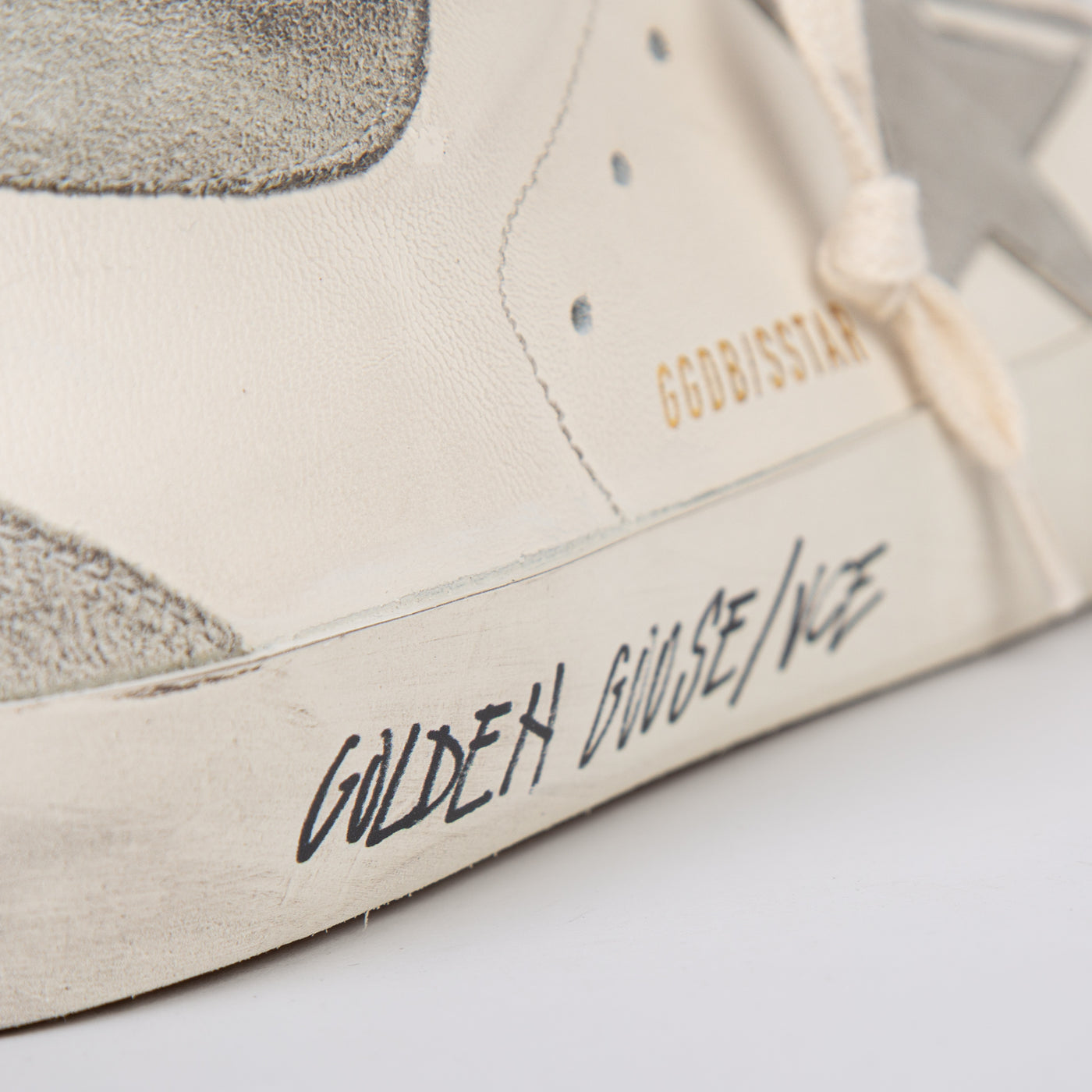 GOLDEN GOOSE SUPER STAR