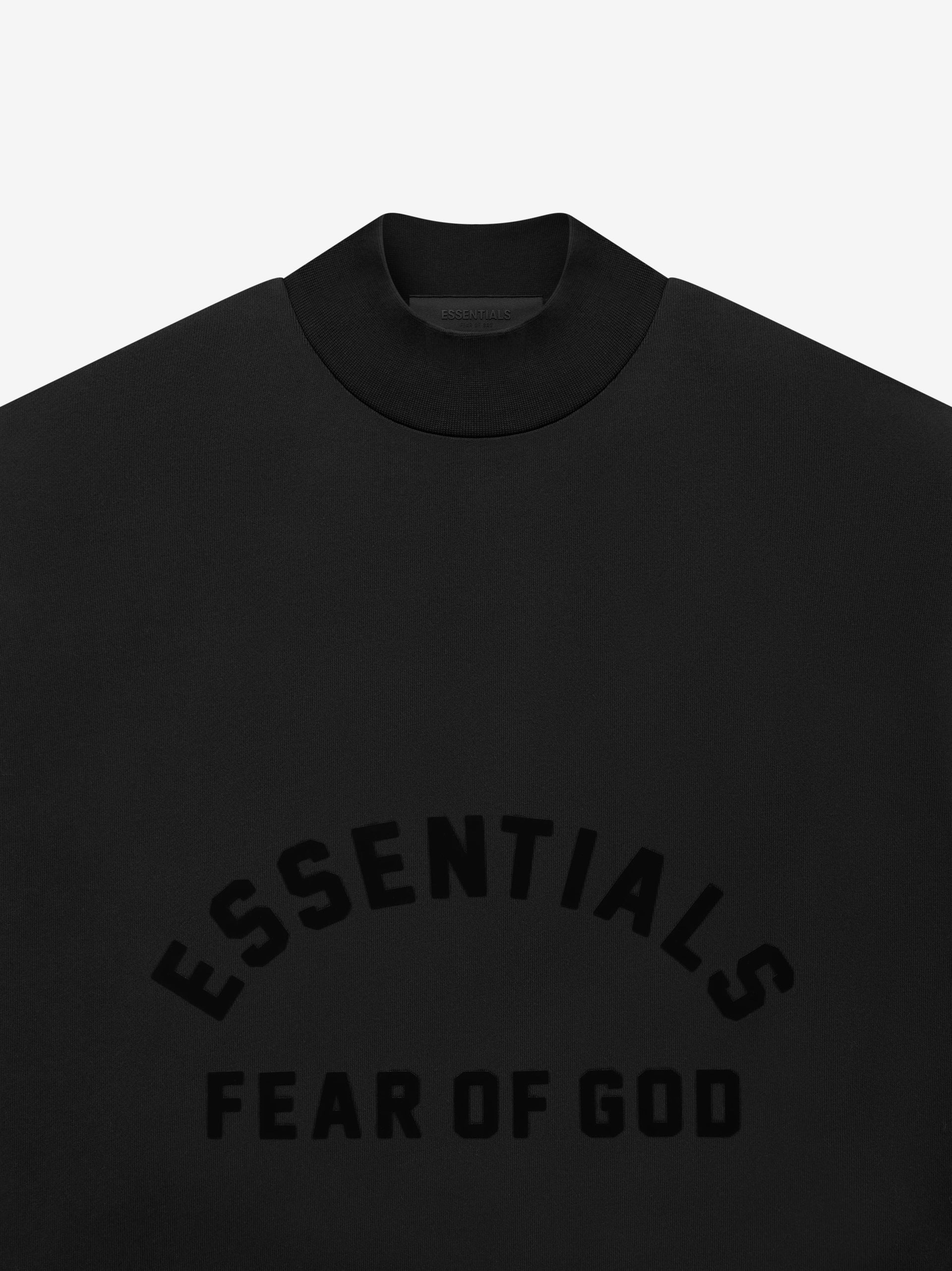 ESSENTIALS CREWNECK